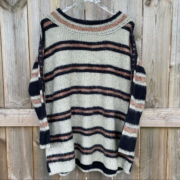 Free People Sid Striped Sweater Oversized Boatneck Eyelet Long Sleeve Tunic XS - Picture 2 of 10